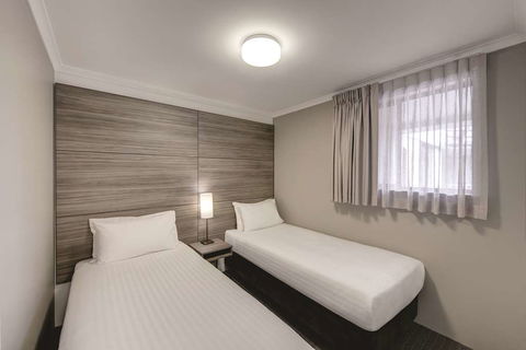 Adina Serviced Apartments James Court - Sunshine Coast Guide 6