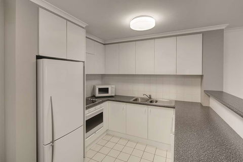 Adina Serviced Apartments James Court - Sunshine Coast Guide 7