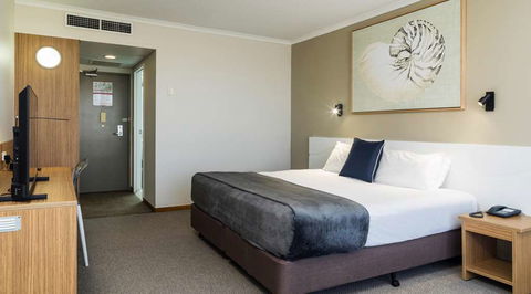 Pacific Hotel Cairns - Sunshine Coast Guide 7