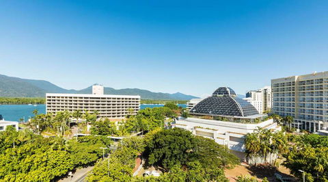Pacific Hotel Cairns - Sunshine Coast Guide 8