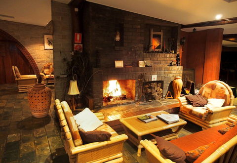 Cedar Park Rainforest Resort - Sunshine Coast Guide 1