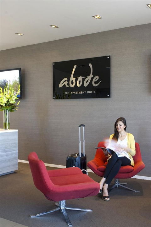Abode Gungahlin - Sunshine Coast Guide 1