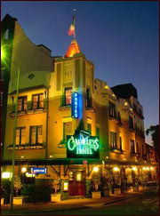 O'Malleys Hotel - Sunshine Coast Guide 0