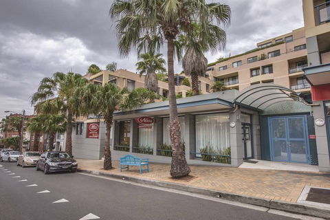 Adina Apartment Hotel Coogee - Sunshine Coast Guide 0