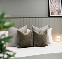 Aden Hotel Mudgee - Sunshine Coast Guide