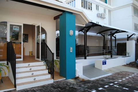BeachView Apartments At Villa Paradiso - Sunshine Coast Guide 1