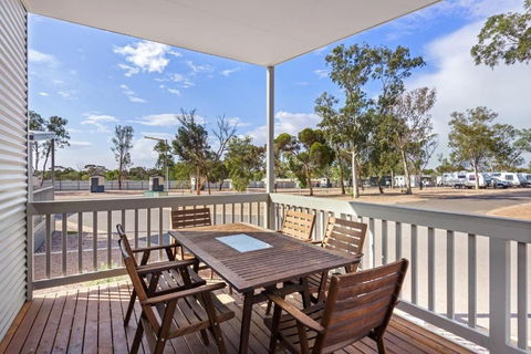 Discovery Parks Port Augusta - Sunshine Coast Guide 2