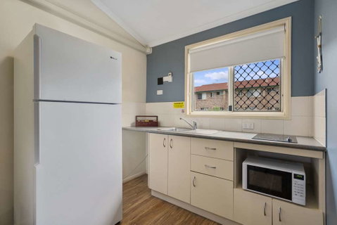 Caboolture Central Motor Inn, SureStay Collection - Sunshine Coast Guide 8