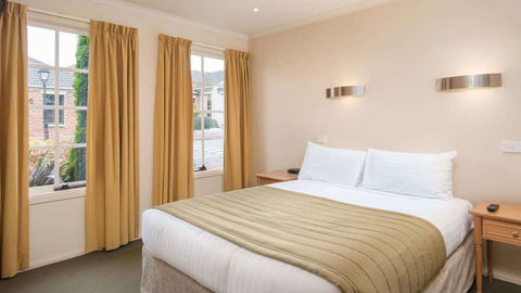 Country Club Villas - Sunshine Coast Guide 11
