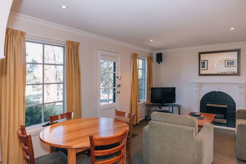 Country Club Villas - Sunshine Coast Guide 14
