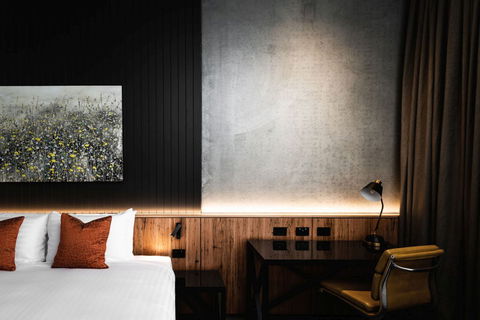 Hotel Verge Launceston - Sunshine Coast Guide 3