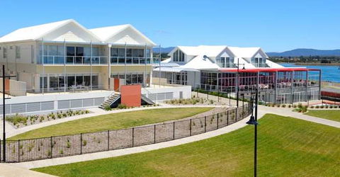 York Cove - Sunshine Coast Guide 0