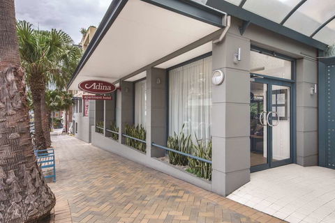Adina Apartment Hotel Coogee - Sunshine Coast Guide 1