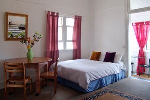 Admiral Collingwood Lodge - Sunshine Coast Guide 2