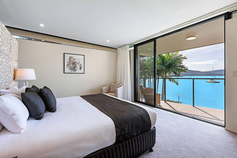 Mirage Whitsundays - Sunshine Coast Guide 0