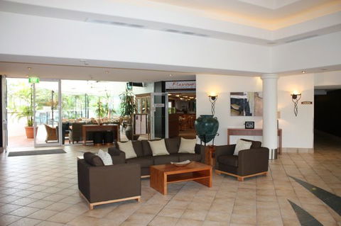Alpha Sovereign Hotel Gold Coast - Sunshine Coast Guide 1