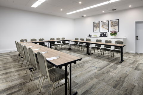 Quest Midland - Sunshine Coast Guide 0