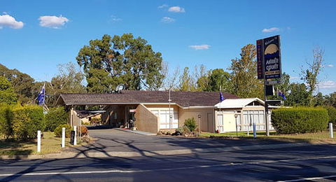 Amber Court Motor Inn - Sunshine Coast Guide 0
