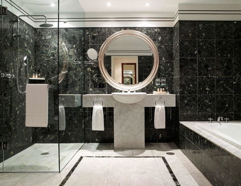 Hyatt Hotel Canberra - A Park Hyatt Hotel - Sunshine Coast Guide 10