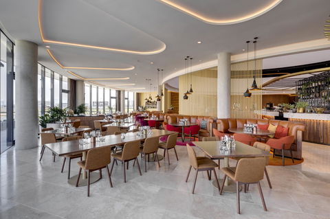 Vibe Hotel Canberra - Sunshine Coast Guide 13