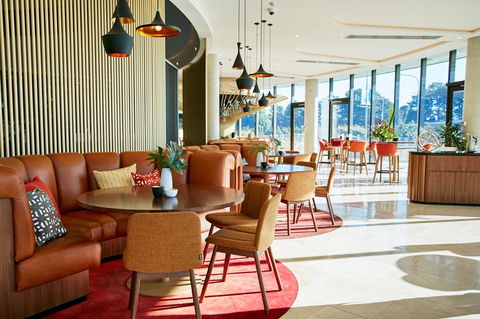 Vibe Hotel Canberra - Sunshine Coast Guide 4