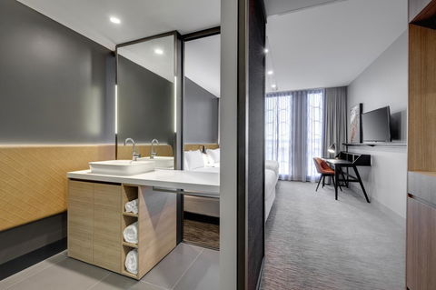 Vibe Hotel Canberra - Sunshine Coast Guide 39