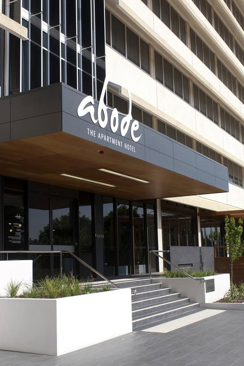 Abode Woden - Sunshine Coast Guide 0
