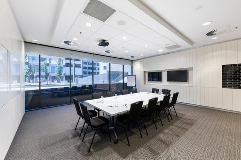 Abode Woden - Sunshine Coast Guide 11