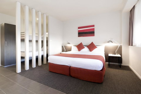 Abode Woden - Sunshine Coast Guide 20