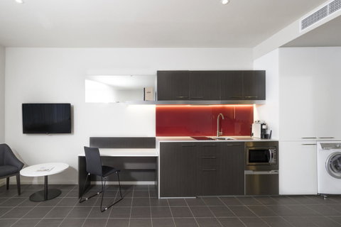 Abode Woden - Sunshine Coast Guide 5