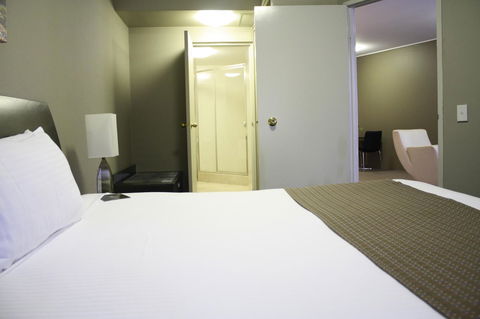 Pavilion On Northbourne - Sunshine Coast Guide 17
