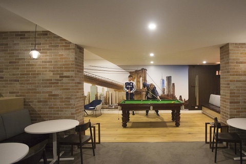 Greenwich Apartment - Sunshine Coast Guide 12