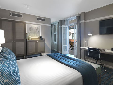 Hotel Kurrajong Canberra - Sunshine Coast Guide 40