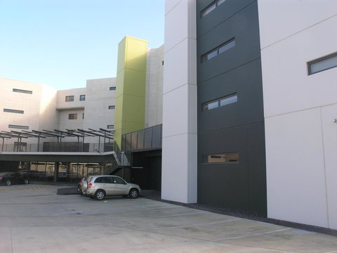 Kesh At Hudson Square - Sunshine Coast Guide 3