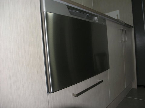 Kesh At Hudson Square - Sunshine Coast Guide 11