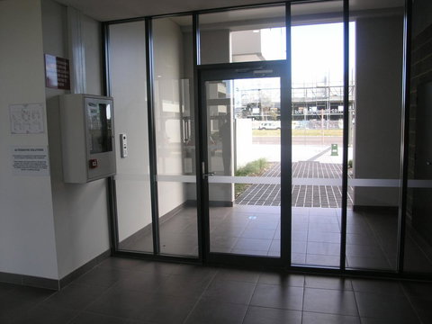 Kesh At Hudson Square - Sunshine Coast Guide 44