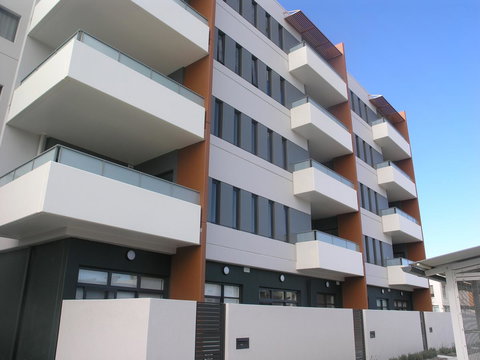 Kesh At Hudson Square - Sunshine Coast Guide 12