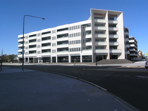 Kesh At Hudson Square - Sunshine Coast Guide 15