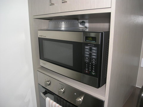 Kesh At Hudson Square - Sunshine Coast Guide 42