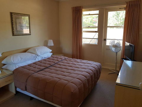 Argyle Apartments - Sunshine Coast Guide 3