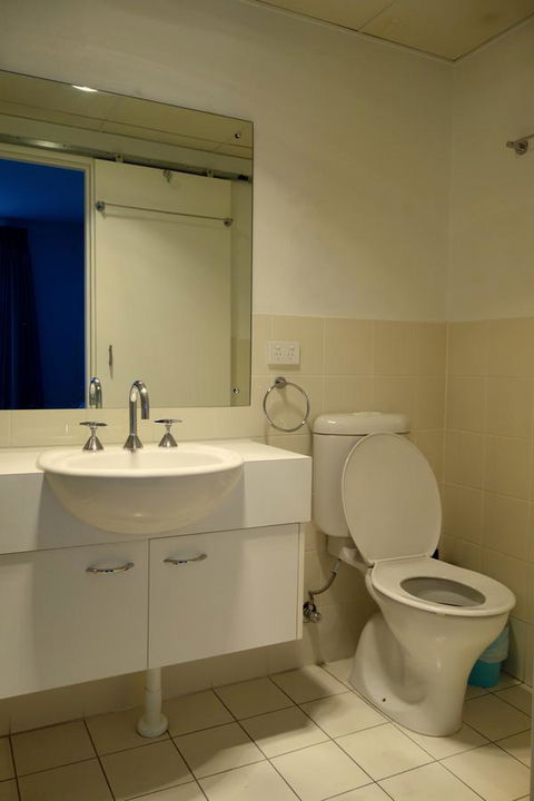 Kingston Comfy Apartment - Sunshine Coast Guide 6
