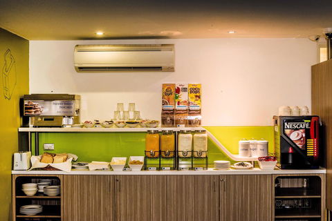 Ibis Budget Canberra - Sunshine Coast Guide 5