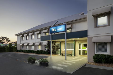 Ibis Budget Canberra - Sunshine Coast Guide 0