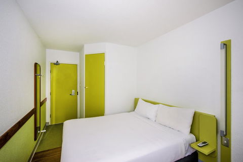 Ibis Budget Canberra - Sunshine Coast Guide 2
