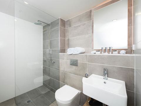 Abode Kingston - Sunshine Coast Guide 6