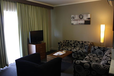Quality Hotel Dickson - Sunshine Coast Guide 21