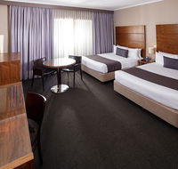 Quality Hotel Dickson - Sunshine Coast Guide