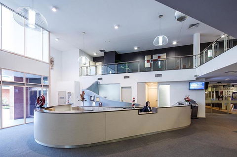 Quality Hotel Dickson - Sunshine Coast Guide 4
