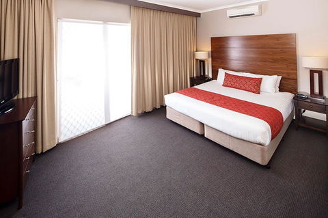 Quality Hotel Dickson - Sunshine Coast Guide 22