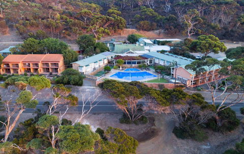 Mercure Kangaroo Island Lodge - Sunshine Coast Guide 2